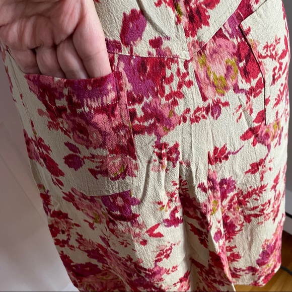 LOVELY FLORAL DRESS - Picture 6 of 15